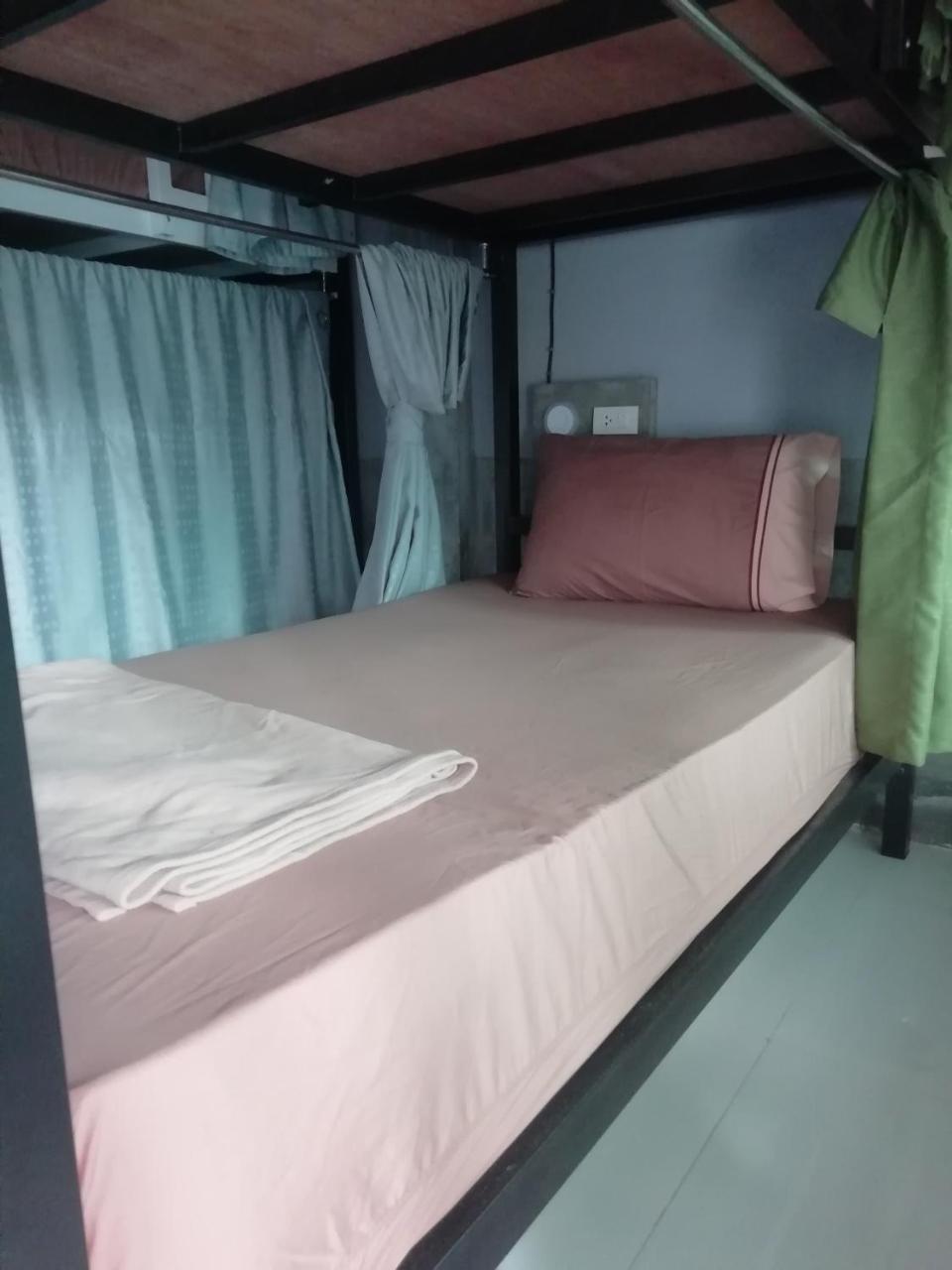 Neverland Dorm Phiphi-szigetek Kültér fotó